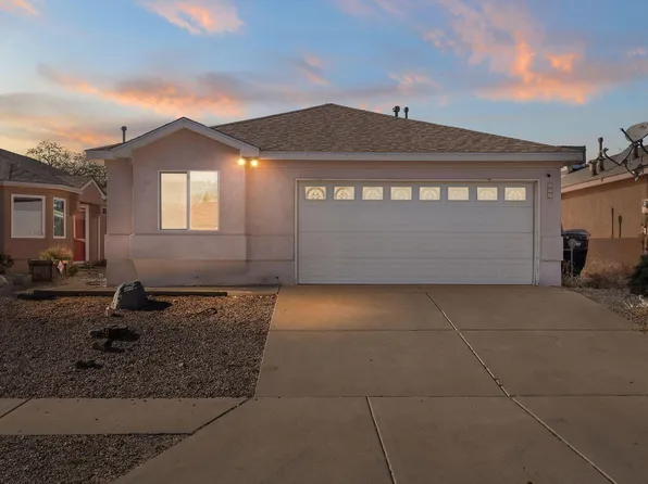 205 Calle Del Rey SW, Albuquerque, NM 87121