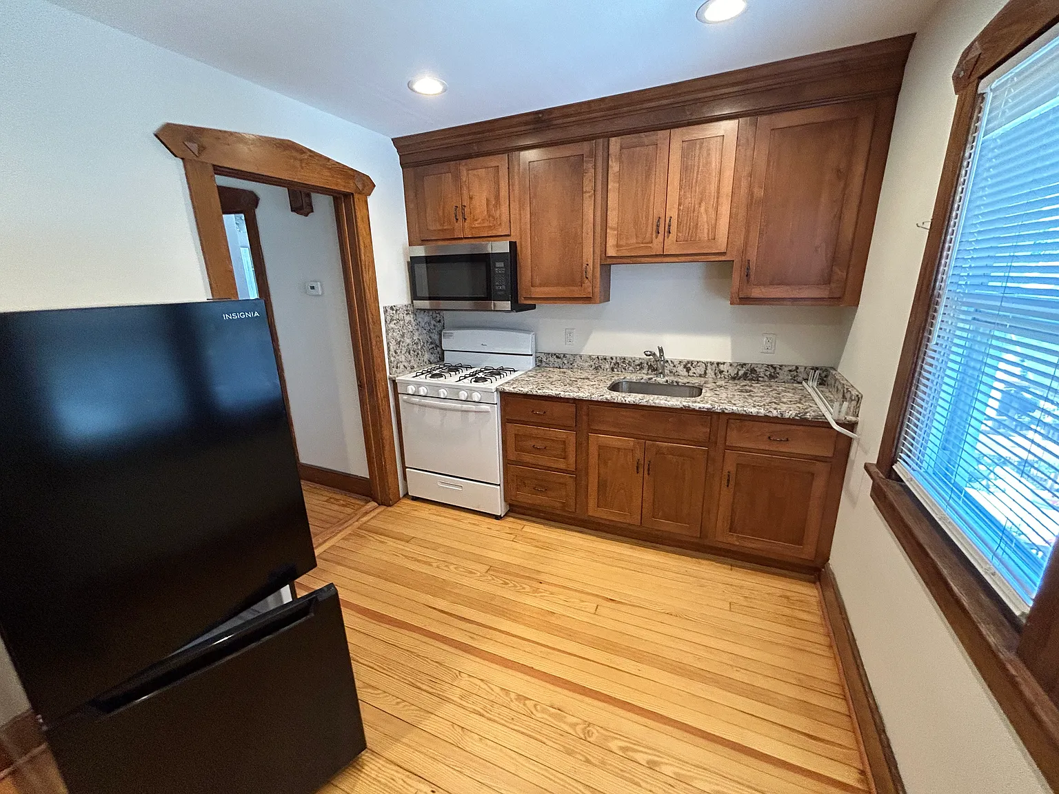 1 bed, $1,850 — Photo 4