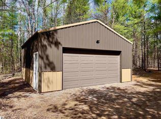 11861 Red Hawk Trl, Fife Lake, MI 49633