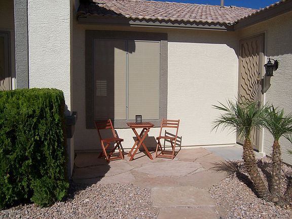 3rd image of 2124 E Firestone Dr