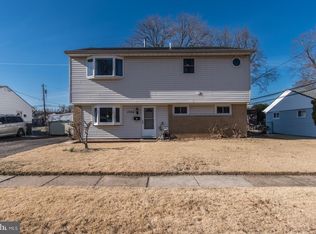 1709 Spencer Dr, Croydon, PA 19021