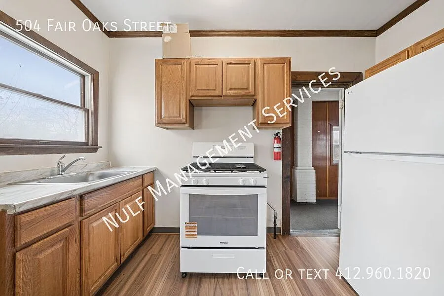 4 bed, 1 bath in McKees Rocks — Photo 3