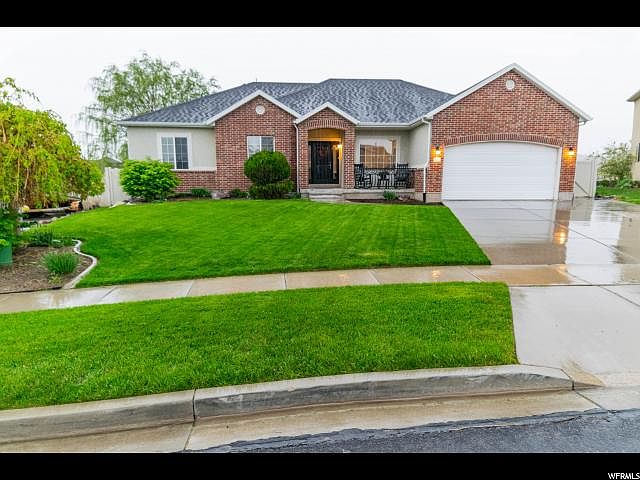 1st image of 691 W Sego Lilly Dr