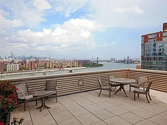 Rented by Sotheby's International Realty