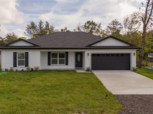225 Walnut Ave, Orange City, FL 32763