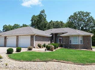 3 Kentallen Ln, Bella Vista, AR 72715