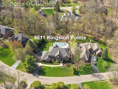 9811 Kingston Pointe Dr, Clarkston, MI, 48348
