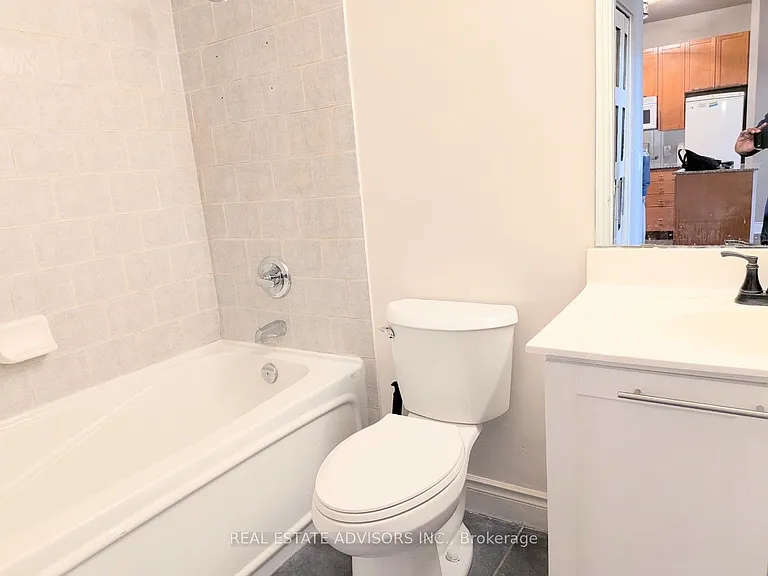 1103 Leslie St #101 — Photo 10
