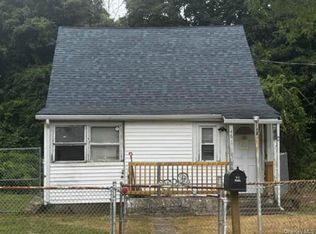 46 Lake Drive, Wyandanch, NY 11798