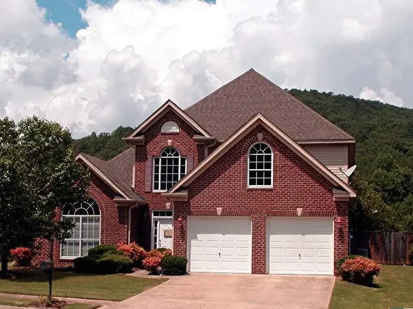 442 Forest Lakes Dr, Sterrett, AL 35147