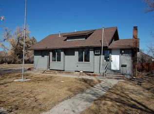 622 2nd St SE, Sidney, MT 59270