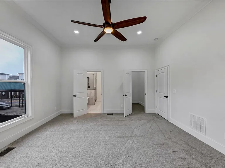 212 S Broad St SW — Photo 43