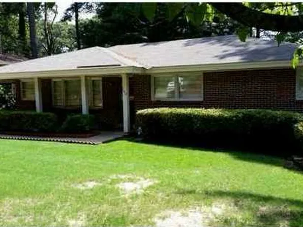 142 E Salem Dr, Montgomery, AL 36109