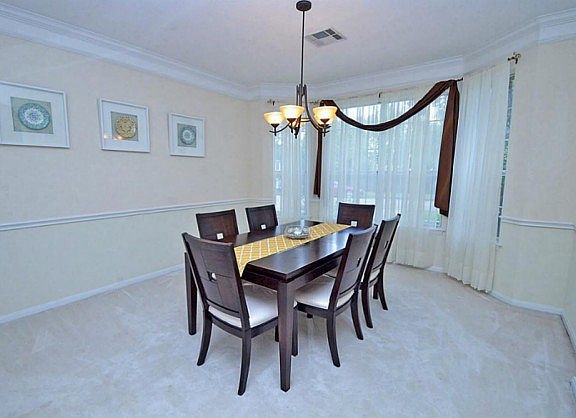 4th image of 2003 Parkview Ln