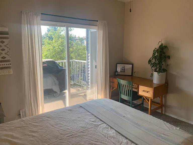 500 Darby Dr #302 — Photo 8