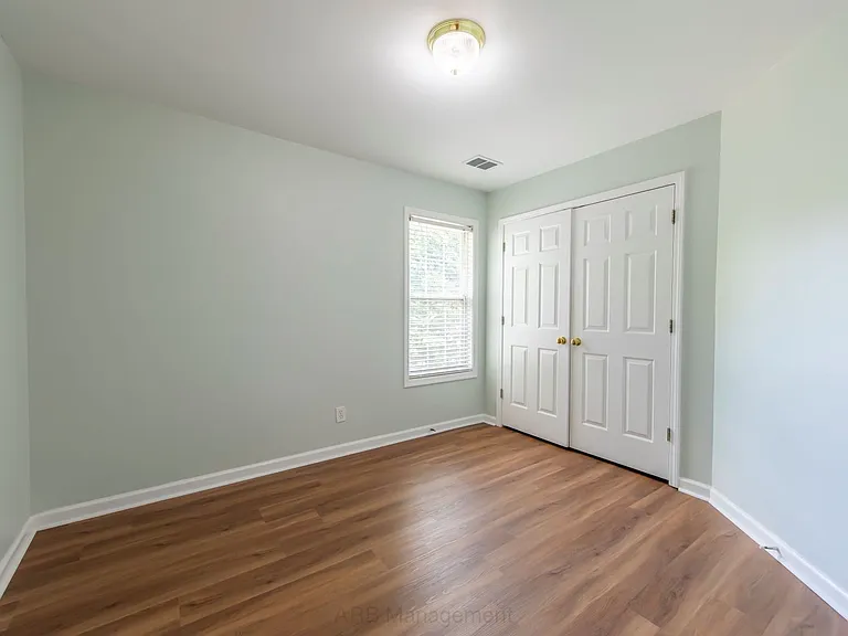 3985 Shallowford Green Ct — Photo 12