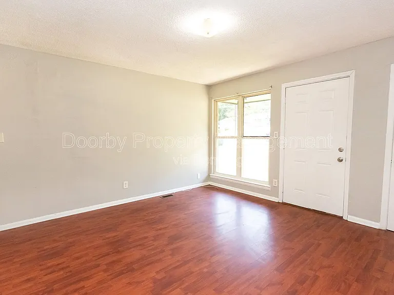 1237 Wheeler Ave #B — Photo 5
