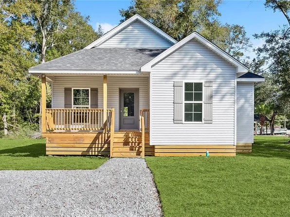 61455 Shady Pine Rd, Lacombe, LA 70445