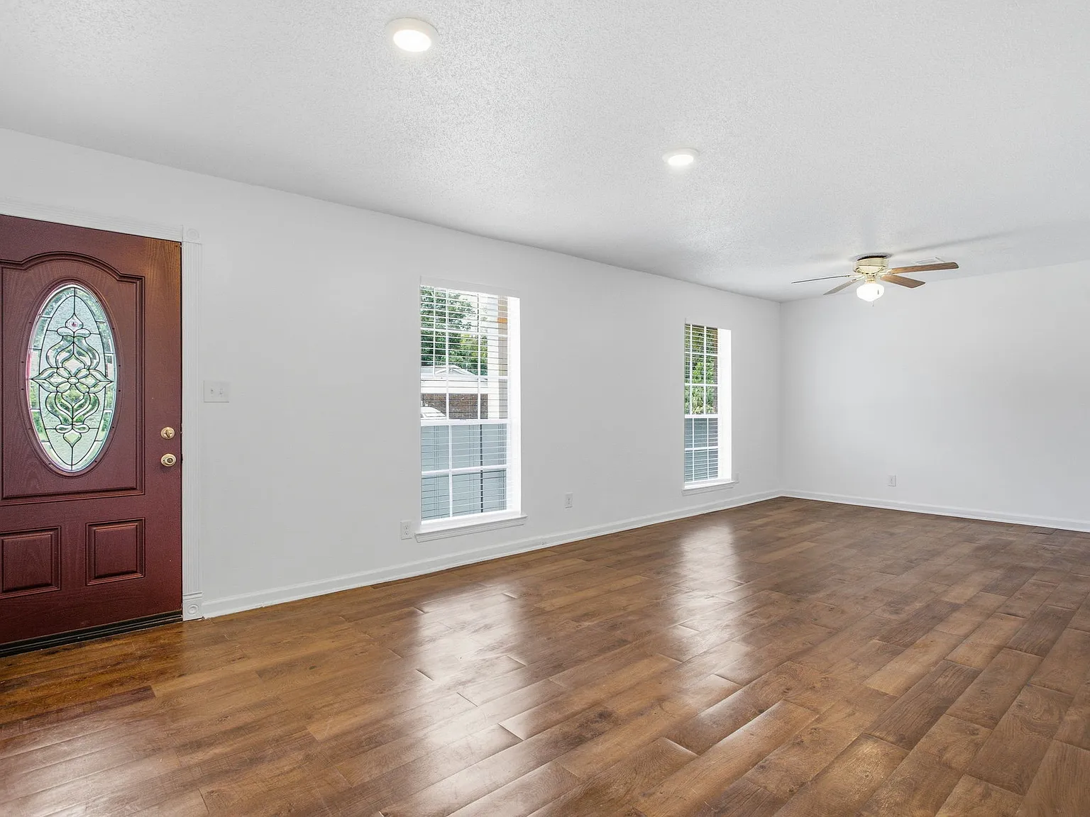 3 bed, 1530 sqft, $1,895 — Photo 4