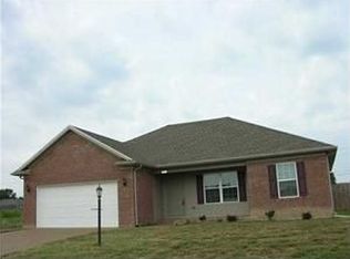 9320 Hedgewood Ct, Evansville, IN 47725
