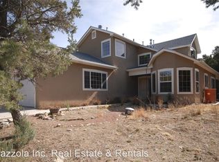 12 Forest Rd, Tijeras, NM 87059
