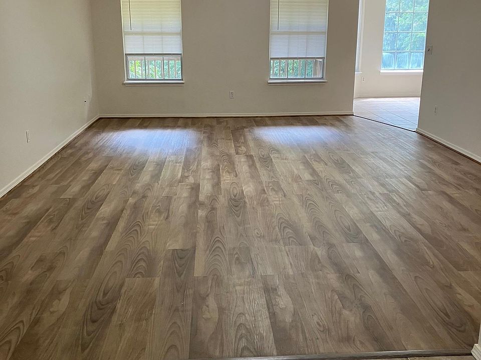 20'x14' Living Room