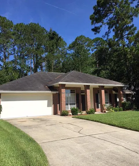 10574 Lake Hollow Ln — Photo 3