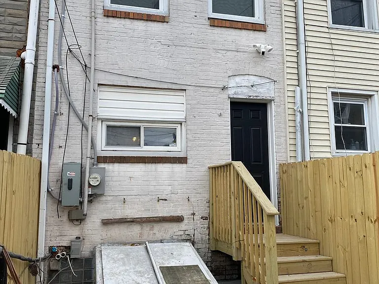 3908 Claremont St #C-750 — Photo 10