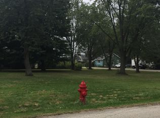 300 Cameron Ave, Lockport, IL 60441