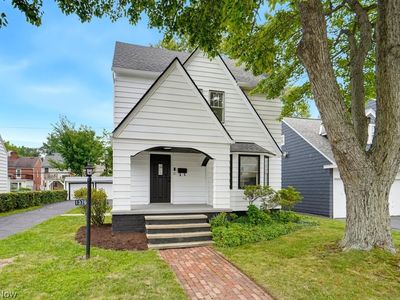 1376 Avondale Rd, South Euclid, OH, 44121