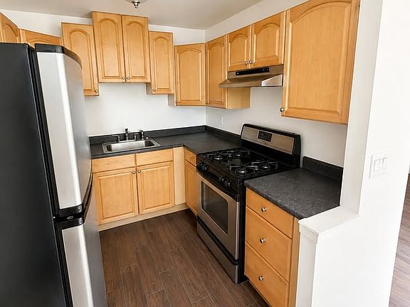 4th image of 50 Belair Rd Floor 4