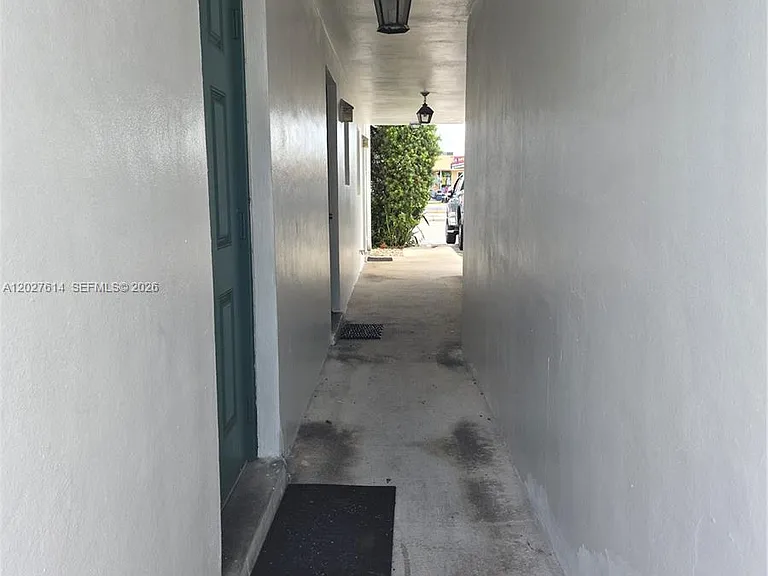 7041 Pembroke Rd #2 — Photo 3