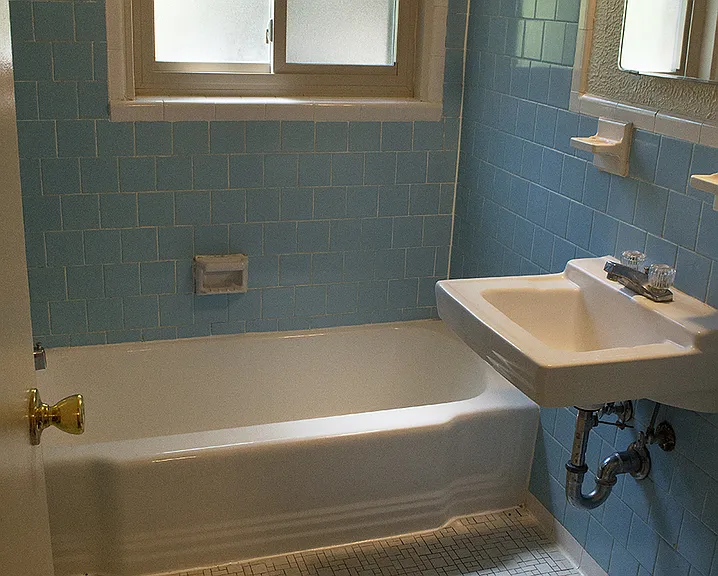 Twelve Oaks Apartments — Photo 11