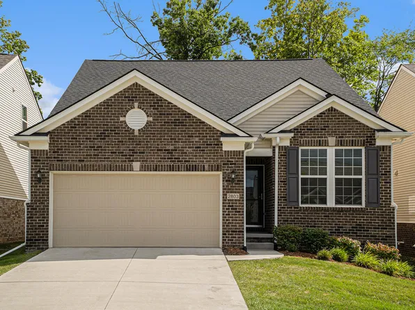 2803 Dillon Dr, Ann Arbor, MI 48105