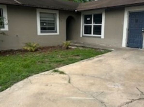 1102 Virginia Ave