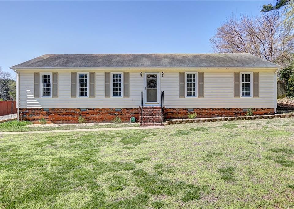 1st image of 7419 Lexington Dr