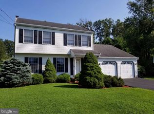 465 Madison Ave, Warminster, PA 18974