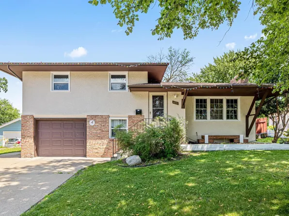4831 Washington St NE, Columbia Heights, MN 55421