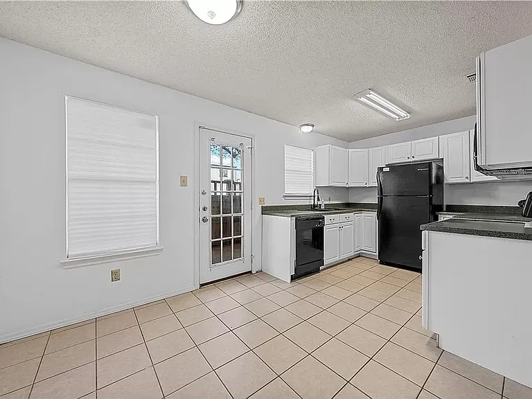 1307 Speight Ave — Photo 5