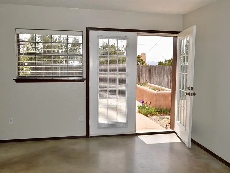 2948 Durango Dr — Photo 22