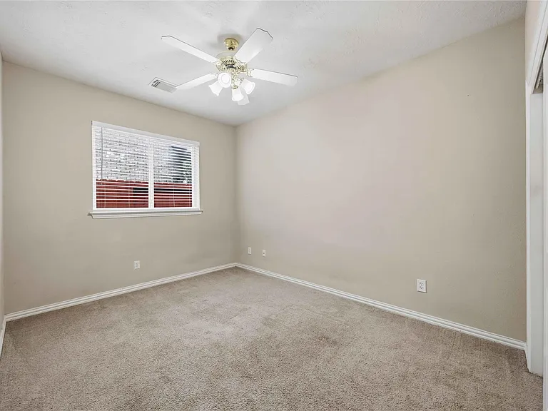6642 Redberry Glen Ln — Photo 25
