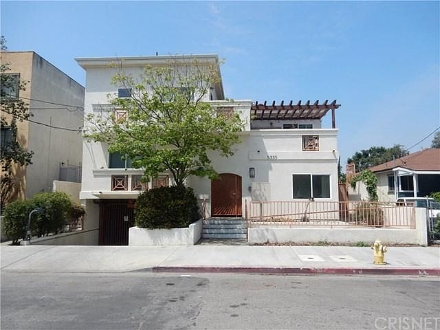 1st image of 5335 Cartwright Ave Unit 6
