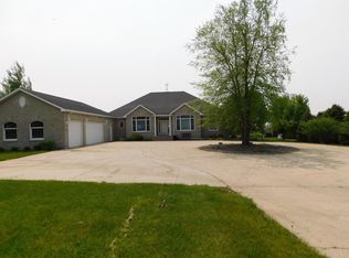 1133 W 8th St S, Brookings, SD 57006