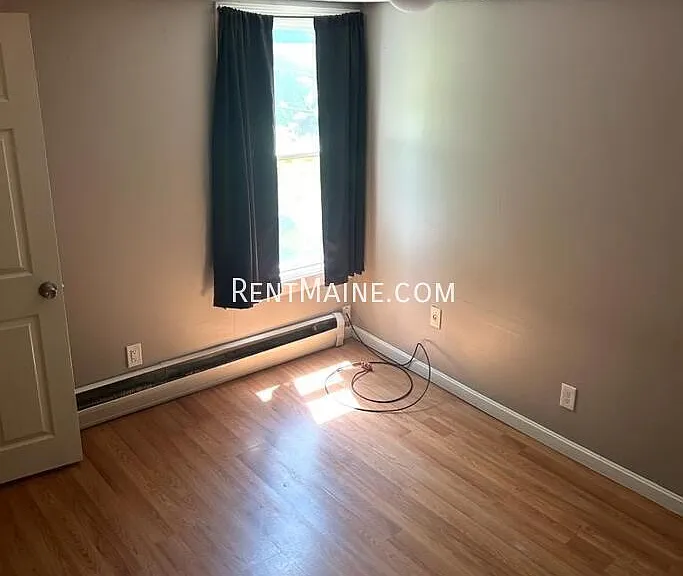 27 Eastern Ave #5 — Photo 5