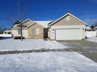 8285 N Vantage Dr, Hayden Lake, ID 83835