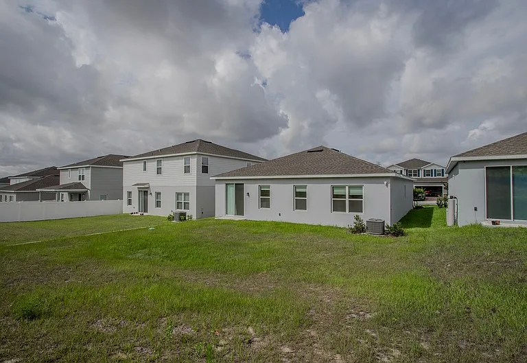 1270 Whispering Ln #1 — Photo 35