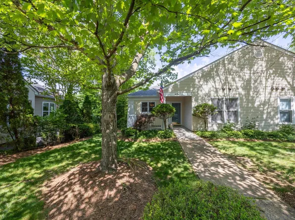 628 Mockingbird Way, Charlottesville, VA 22901