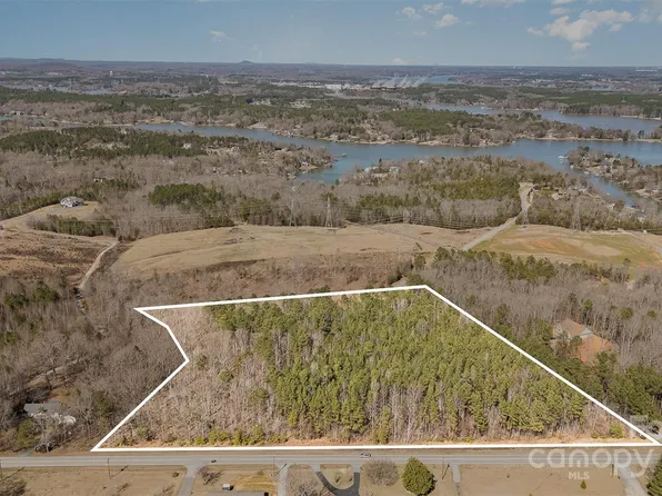 1345 Foxridge Rd, Rock Hill, SC 29732