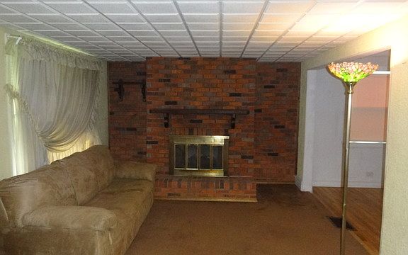 2nd image of 9722 Lonnquist Dr