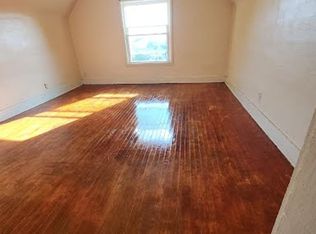 1933-35 S 9th St #1935-A, Milwaukee, WI 53204